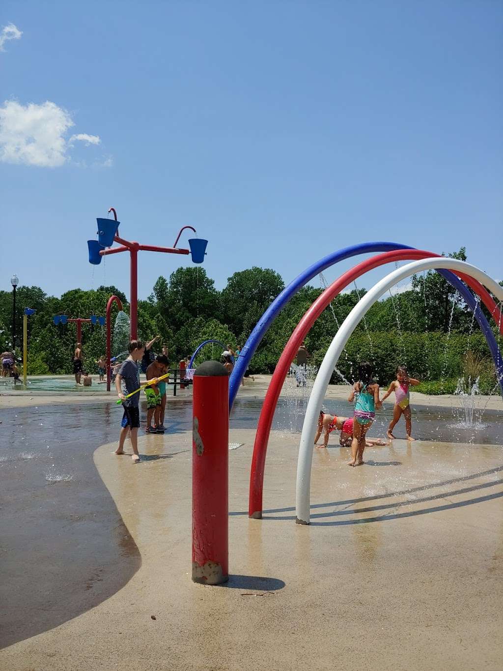 Splash Park @ McCoy Park | 24 Highway &, N Delaware St, Independence, MO 64050, USA | Phone: (816) 325-7843