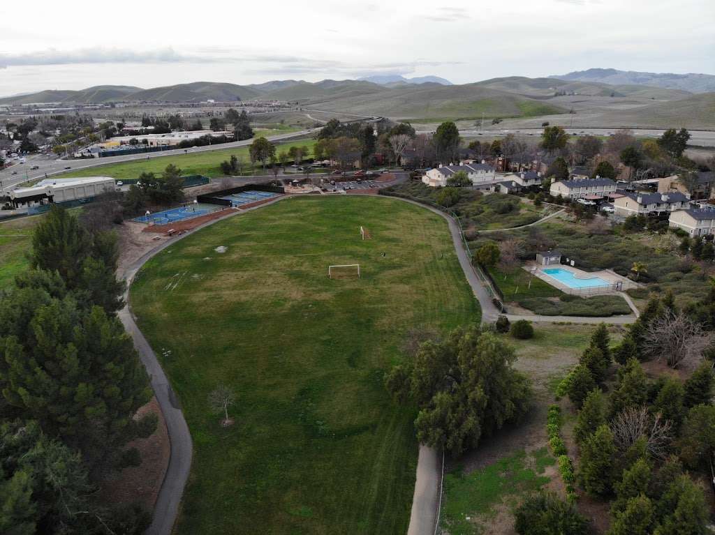 Livermore Downs Neighborhood Park | 2101 Pso Laguna Seco, Livermore, CA 94551, USA