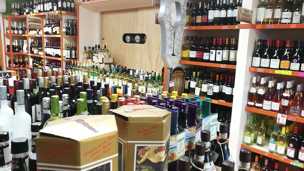 Broad Channel Wine & Liquors | 909 Cross Bay Blvd, Broad Channel, NY 11693, USA | Phone: (718) 945-9455