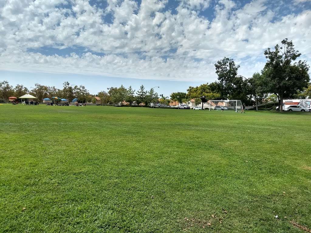 Monte Vista Park | 158 Av. de Las Flores, Rancho Santa Margarita, CA 92688