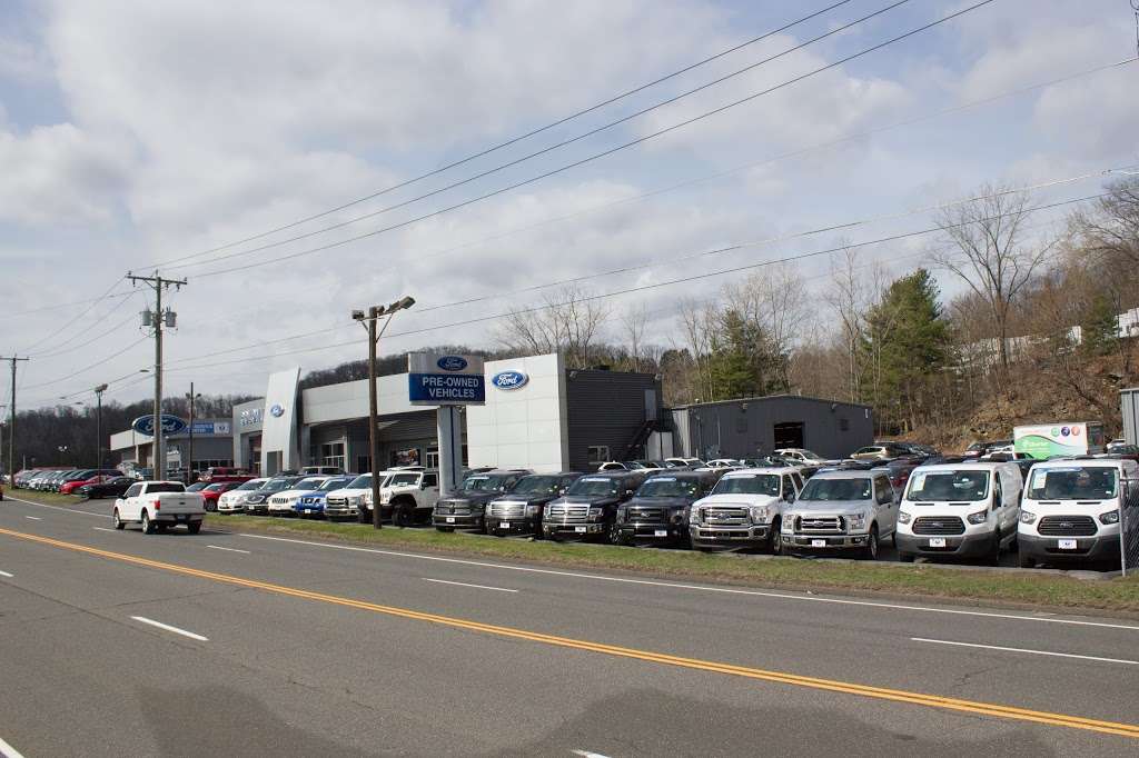 Colonial Ford Service Center | 120 Federal Rd, Danbury, CT 06811 | Phone: (888) 525-2119