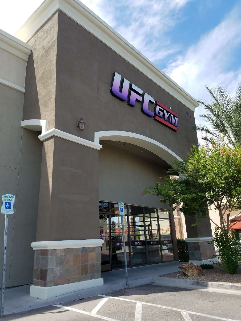 UFC GYM Blue Diamond | 4360 Blue Diamond Rd Ste 101, Las Vegas, NV 89139, USA | Phone: (702) 834-7055