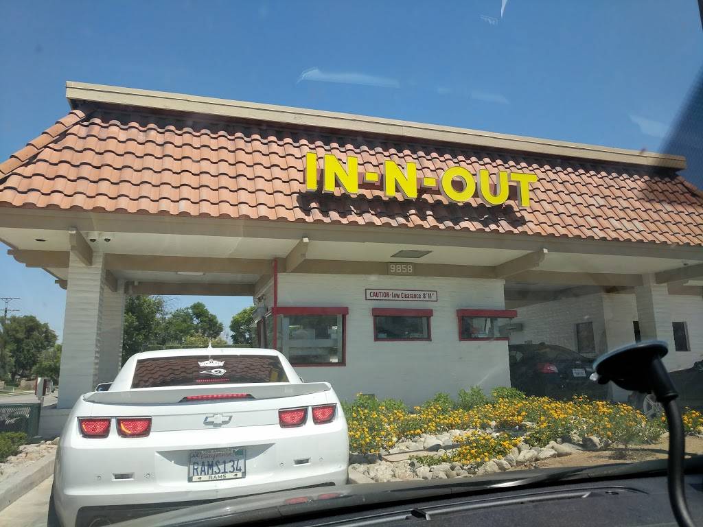 In-N-Out Burger | 9858 Balboa Blvd, Northridge, CA 91325, USA | Phone: (800) 786-1000