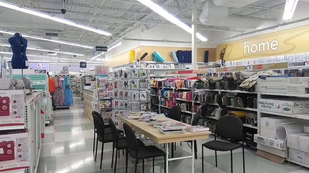 JOANN Fabrics and Crafts | 600 Town Centre Dr Ste D-108, Glen Mills, PA 19342, USA | Phone: (610) 358-2787