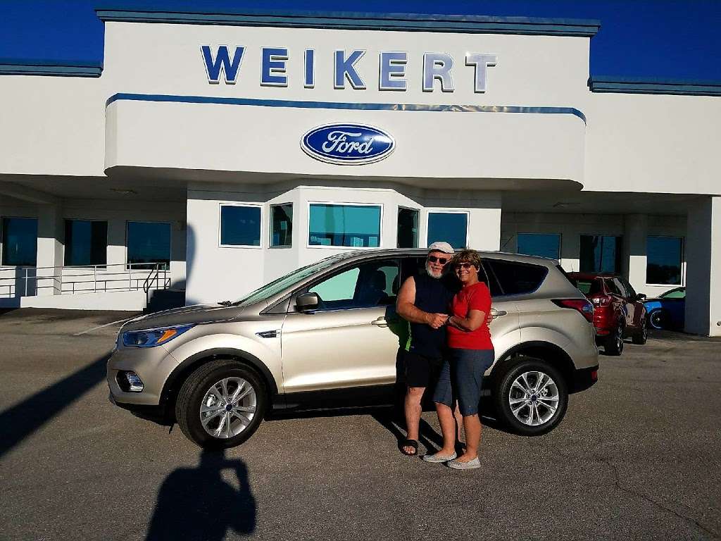 Weikert Ford | 21399 US-27, Lake Wales, FL 33859 | Phone: (800) 442-7944