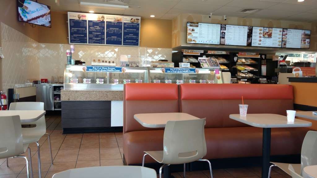 Dunkin | 651 River Hwy, Mooresville, NC 28117, USA | Phone: (704) 664-1220