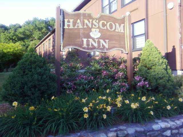 Hanscom Inn | 1427 Kirtland St, Bedford, MA 01731, USA | Phone: (781) 225-4444