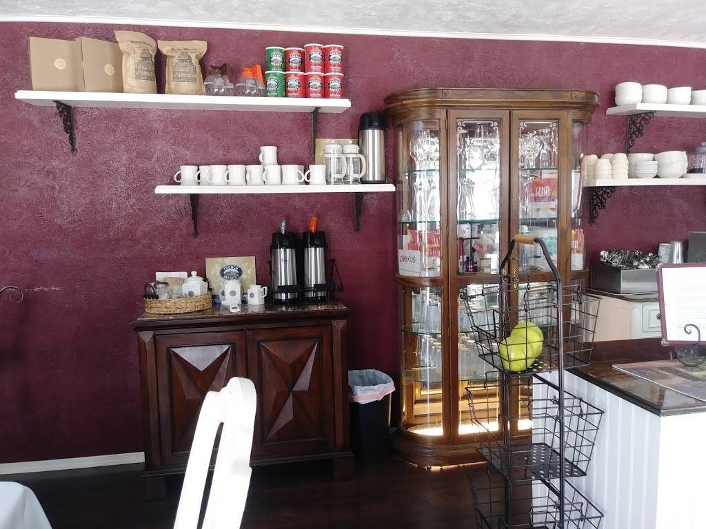Red Velvet Cafe & Bakery | 2275 Old Pleasanton Rd, San Antonio, TX 78264, United States | Phone: (210) 626-9827