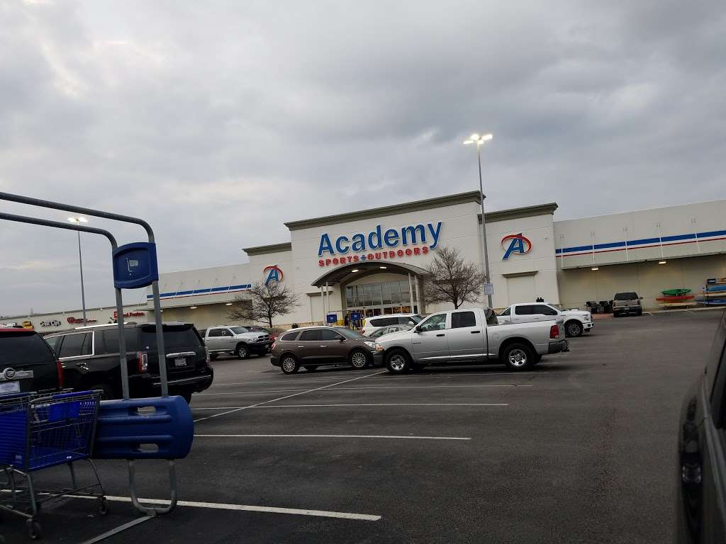 Academy Sports + Outdoors | 4071 N Loop 1604 W, San Antonio, TX 78257, USA | Phone: (210) 408-5400