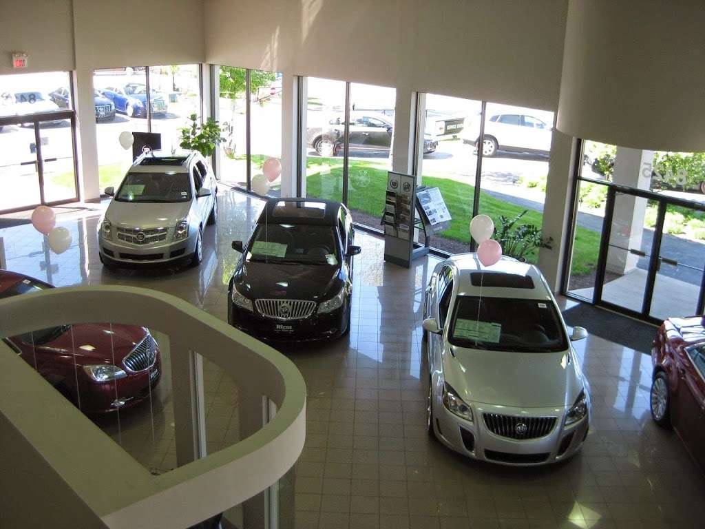 Rizza Cadillac Buick GMC | 8425 159th St, Tinley Park, IL 60487, USA | Phone: (708) 429-6600