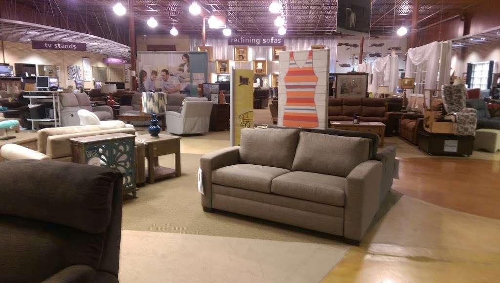 Mealey S Furniture 179 Lincoln Hwy Fairless Hills Pa 19030 Usa