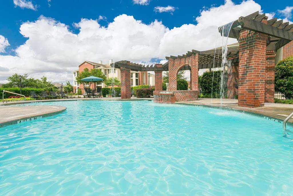 Landmark at City Park Apartments | 2201 W Orem Dr, Houston, TX 77047, USA | Phone: (281) 916-5538