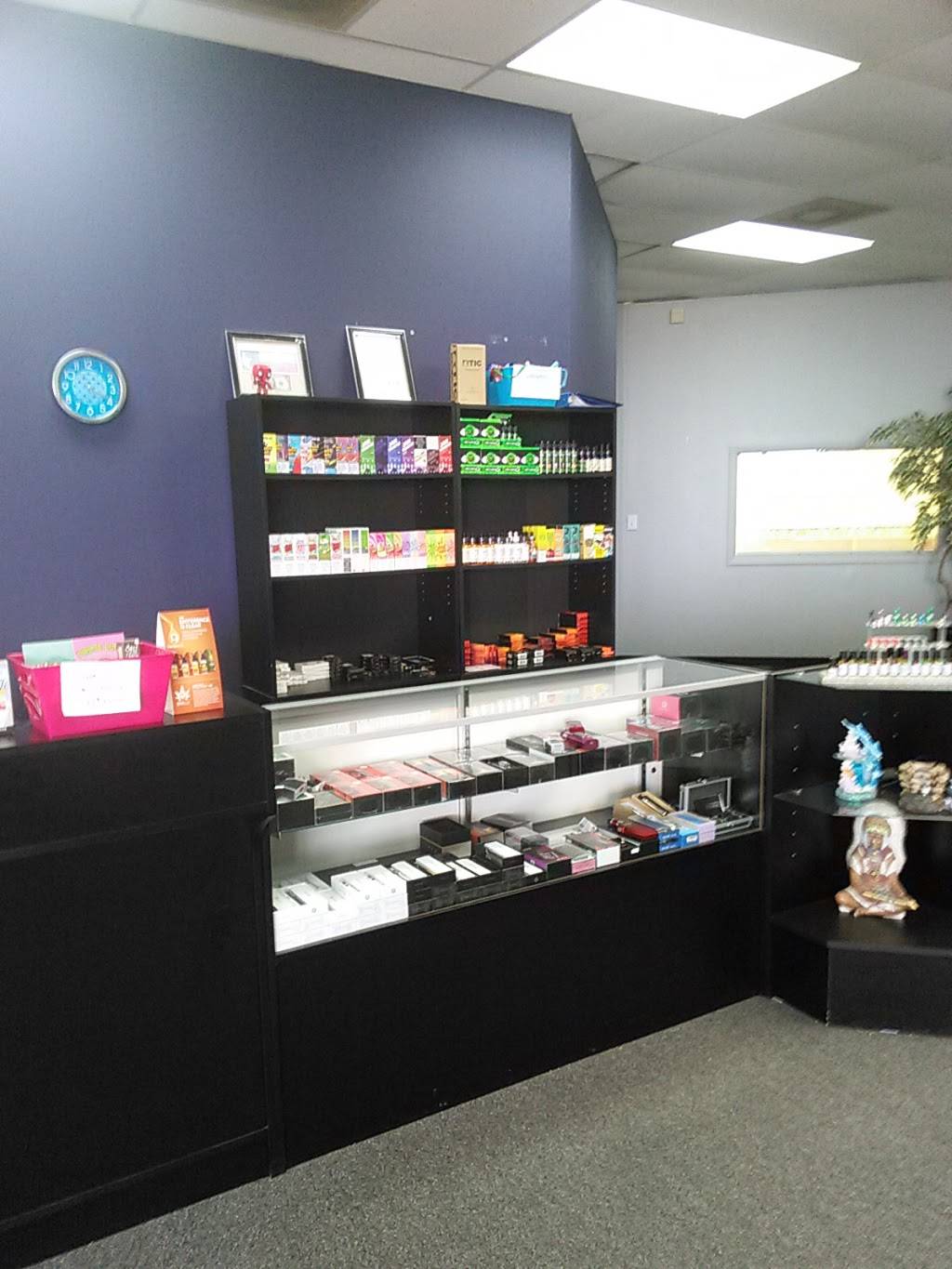 Whats Your Vapor + CBD & Puff Bars | 817 W Pioneer Pkwy #114, Grand Prairie, TX 75051 | Phone: (214) 298-2020