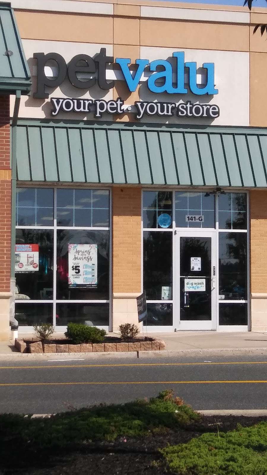 Pet Valu | 141 Us 130 South, Cinnaminson, NJ 08077, USA | Phone: (856) 389-5608