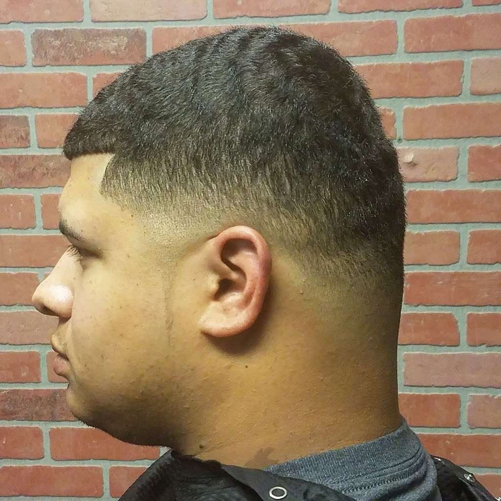 Antoine´s Barber Game Access Athletics Mike Reed Training Facili | 2 Ashleyville Rd #1, Baytown, TX 77521, USA | Phone: (281) 818-7507