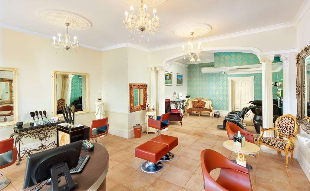 Unparalleled Hair Salon | 205 Kingston Rd, Epsom KT19 0AB, UK | Phone: 020 8393 1515