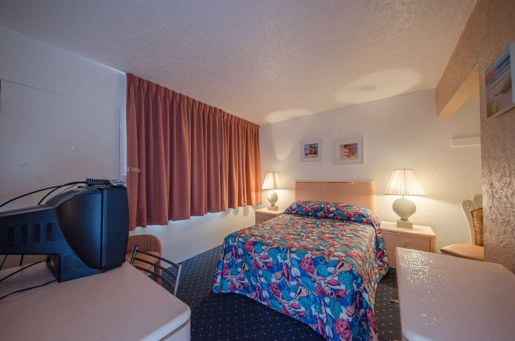 Pyramid Resort Motel | 8105 Atlantic Ave, Wildwood Crest, NJ 08260, USA | Phone: (609) 522-9527