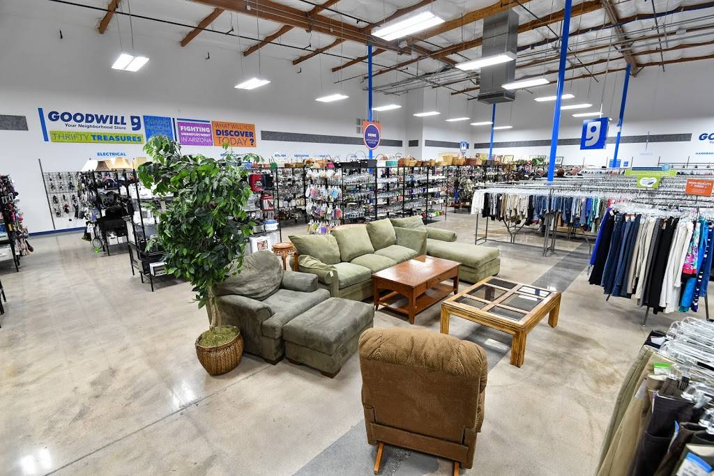 Scottsdale & Oak Goodwill Retail Store and Donation Center | 2441 N Scottsdale Rd, Scottsdale, AZ 85257 | Phone: (480) 398-7644