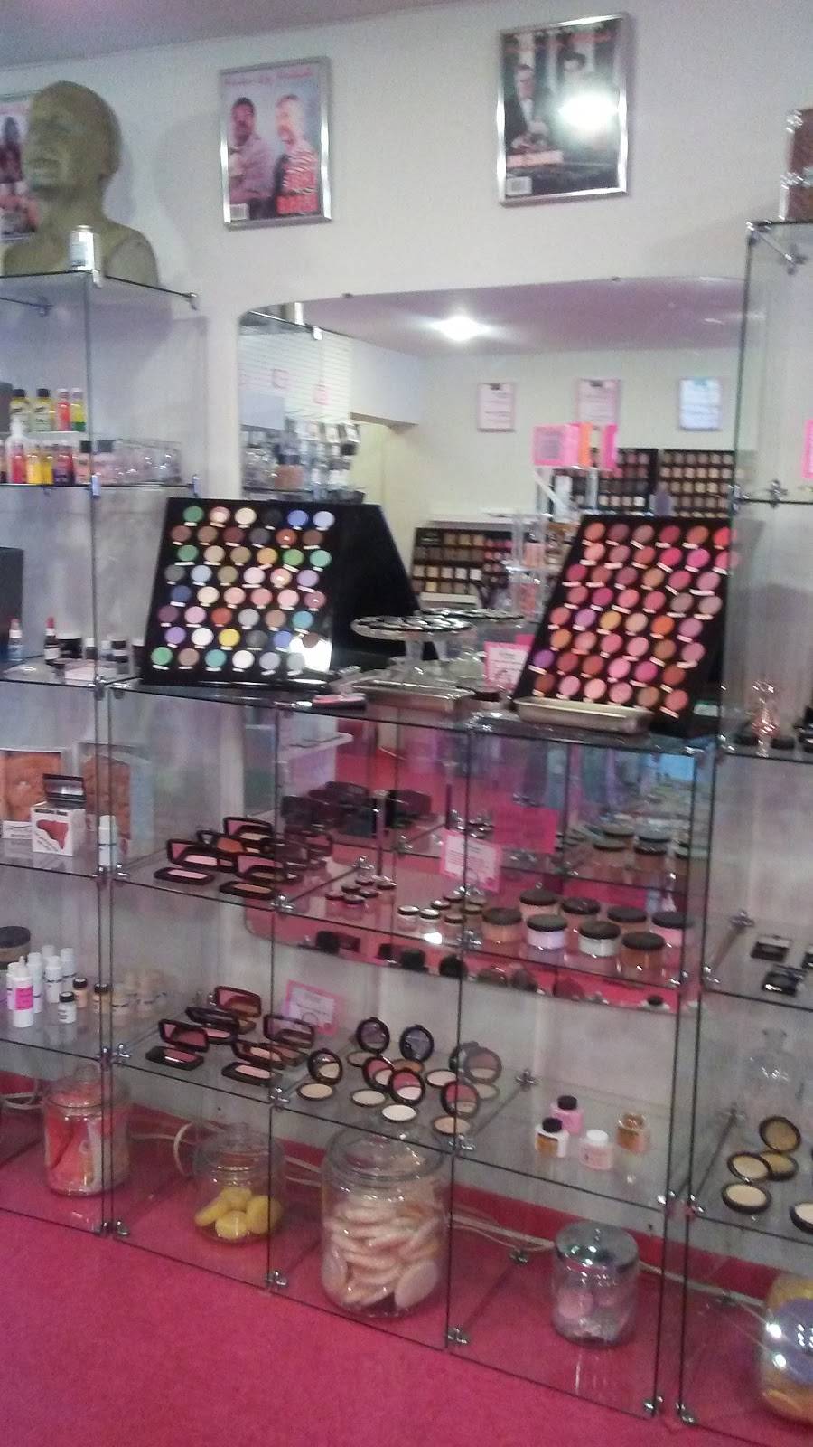 MakeUpMania | 1115 Acoma Street Suite 129 Inside The Evans School Enter on 11th Ave. Buzz in at that Door, Denver, CO 80204, USA | Phone: (303) 433-3400