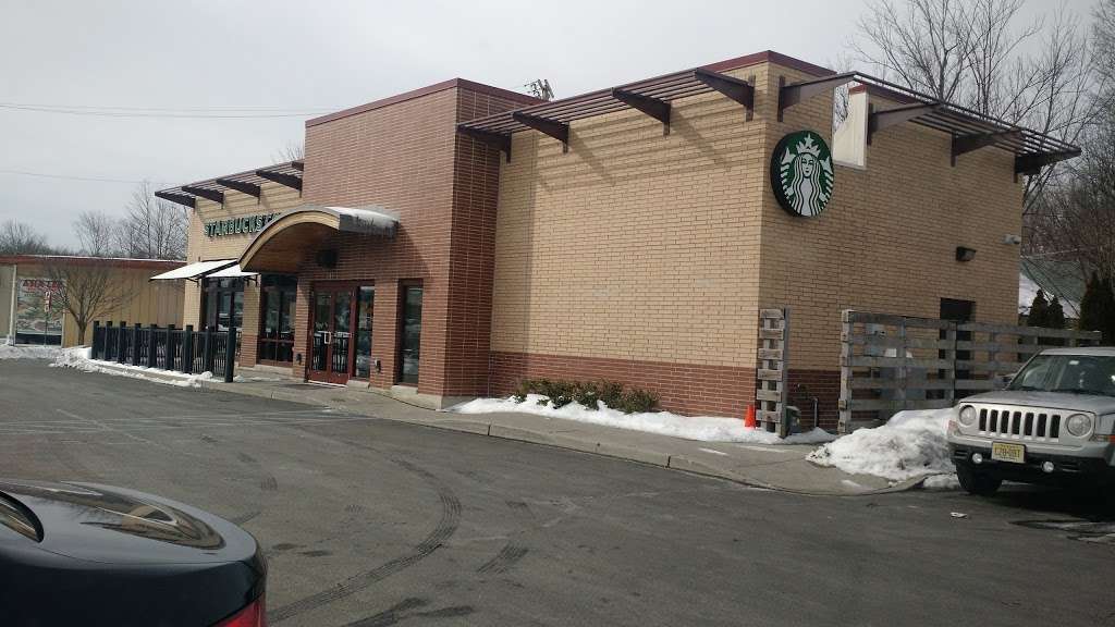 Starbucks | 111 NJ-23, Franklin, NJ 07416, USA | Phone: (973) 209-4224