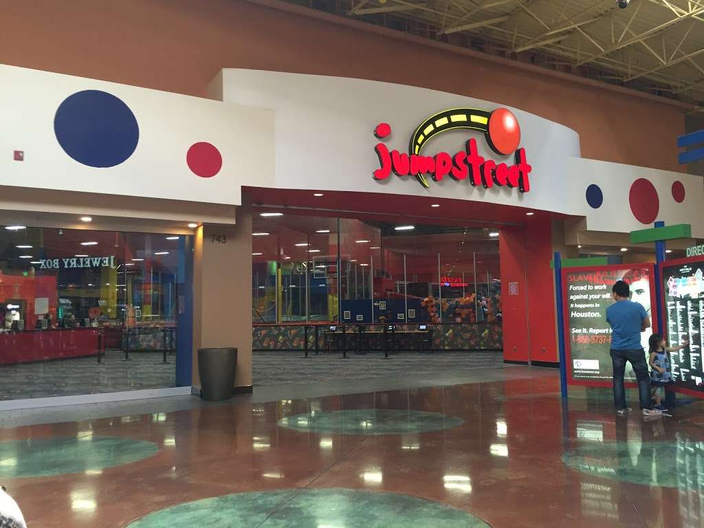 Jumpstreet | Katy Mills Mall, 5000 Katy Mills Cir #743, Katy, TX 77494, USA