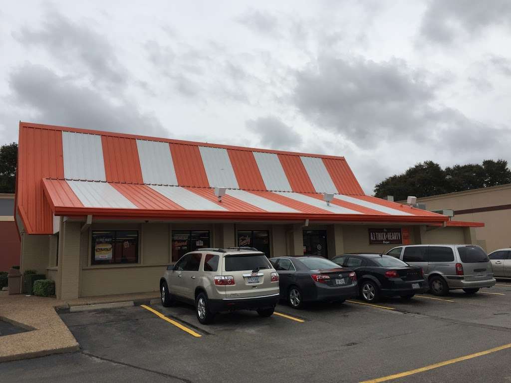 Whataburger | 1718 W Loop N Fwy, Houston, TX 77008, USA | Phone: (713) 868-8988