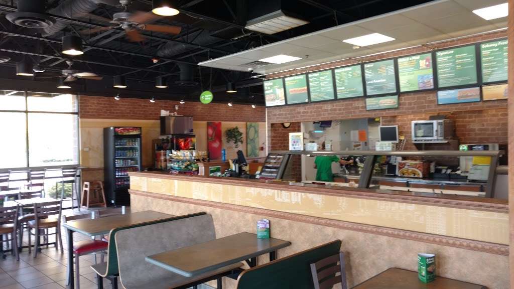 Subway Restaurants | 1420 10th St SW, Loveland, CO 80537 | Phone: (970) 667-8487