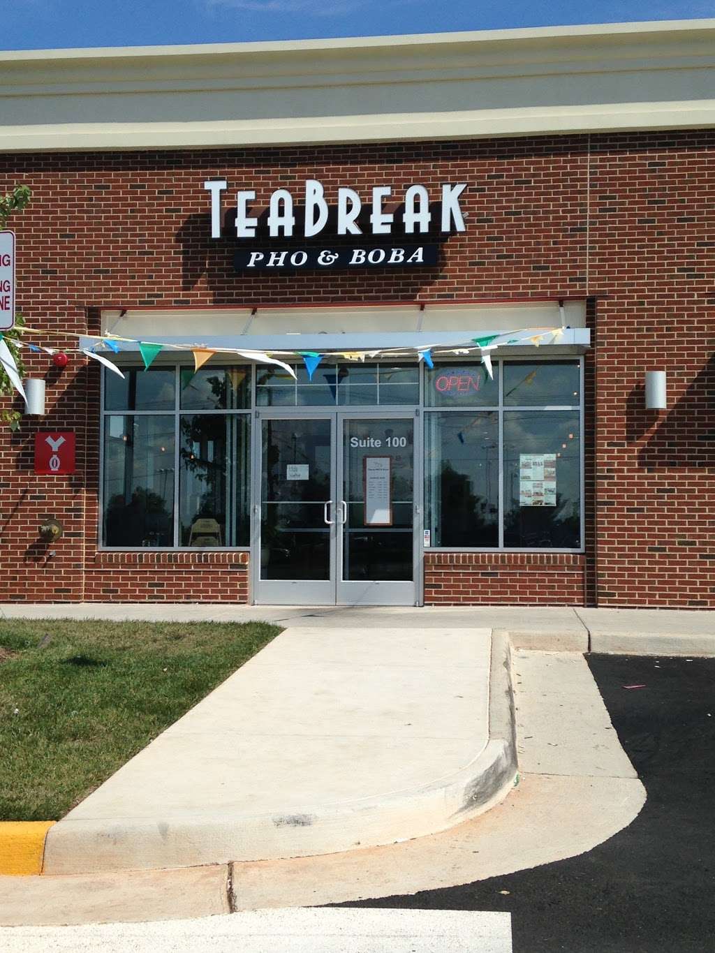 Teabreak Pho & Boba | 46850 S Cottage Rd #100, Sterling, VA 20164, USA | Phone: (703) 421-2048