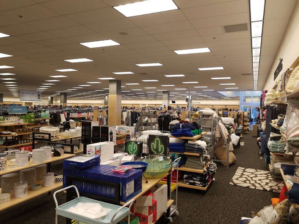 Nordstrom Rack Carolina Pavilion 9563 South Blvd Charlotte Nc 28273 Usa