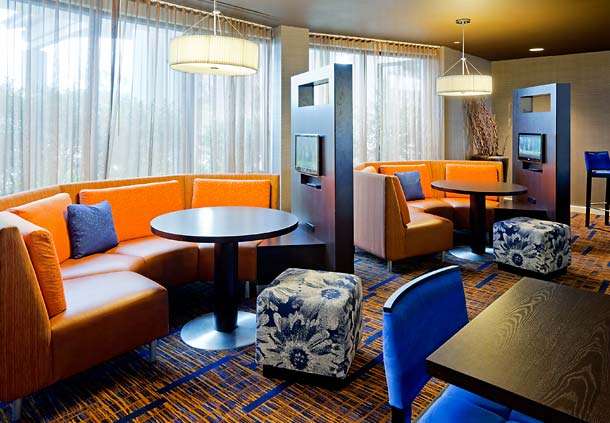 Courtyard by Marriott Philadelphia Valley Forge/Collegeville | 600 Campus Dr, Collegeville, PA 19426 | Phone: (484) 974-2600