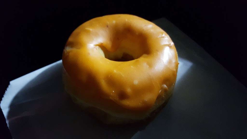 Golden West Donuts | 10948 Imperial Hwy # 106, Norwalk, CA 90650, USA | Phone: (562) 864-8443