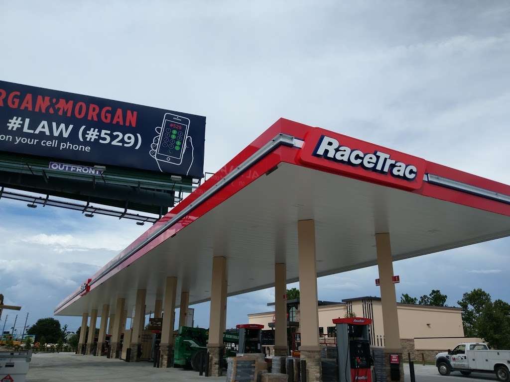 RaceTrac | 3271 North 17th and, US-92, Longwood, FL 32750 | Phone: (407) 321-4406