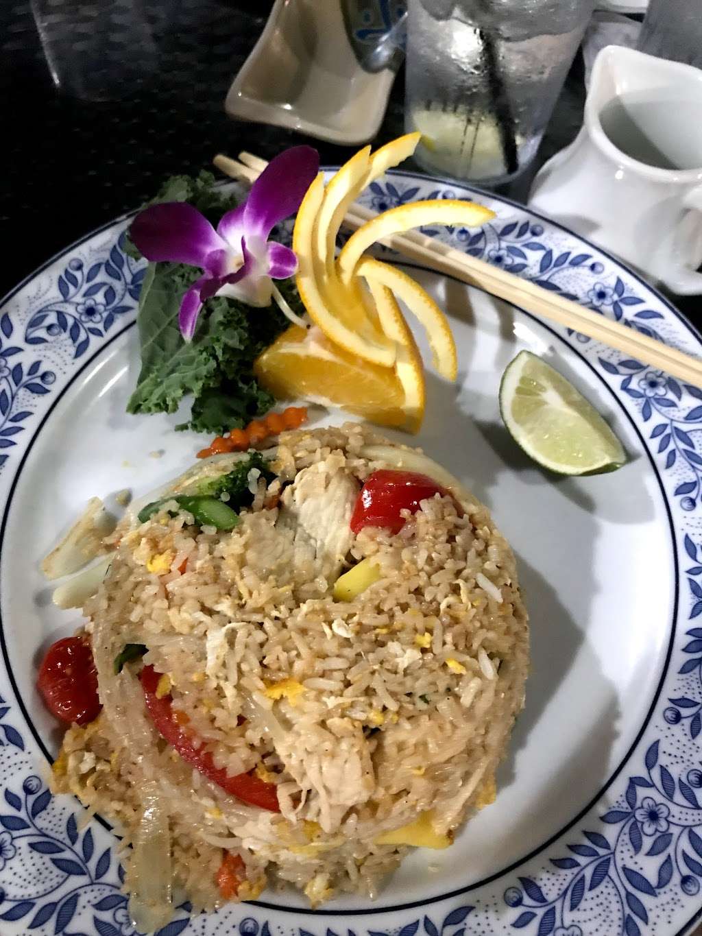 Tub Tim Thai & Sushi Restaurant in 2815 FL7 100, Wellington, FL 33414