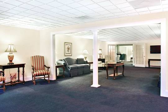 Loflin Funeral Home | 212 W Swannanoa Ave, Liberty, NC 27298, USA | Phone: (336) 622-2256