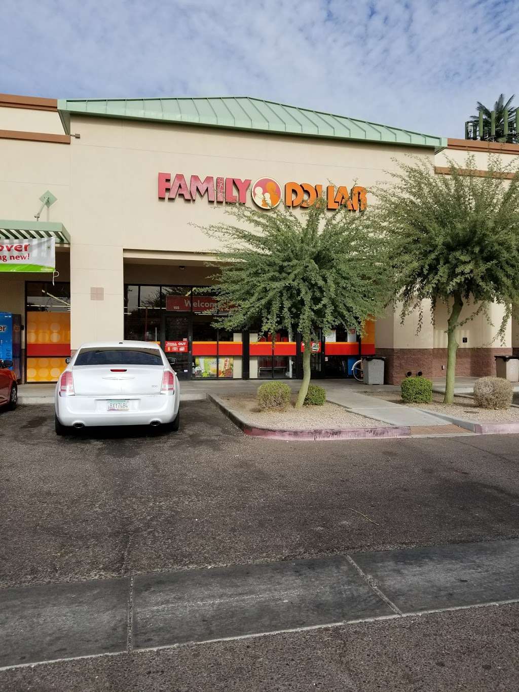 Family Dollar | 6744 W Glendale Ave Ste. 155, Glendale, AZ 85303, USA | Phone: (623) 435-9710