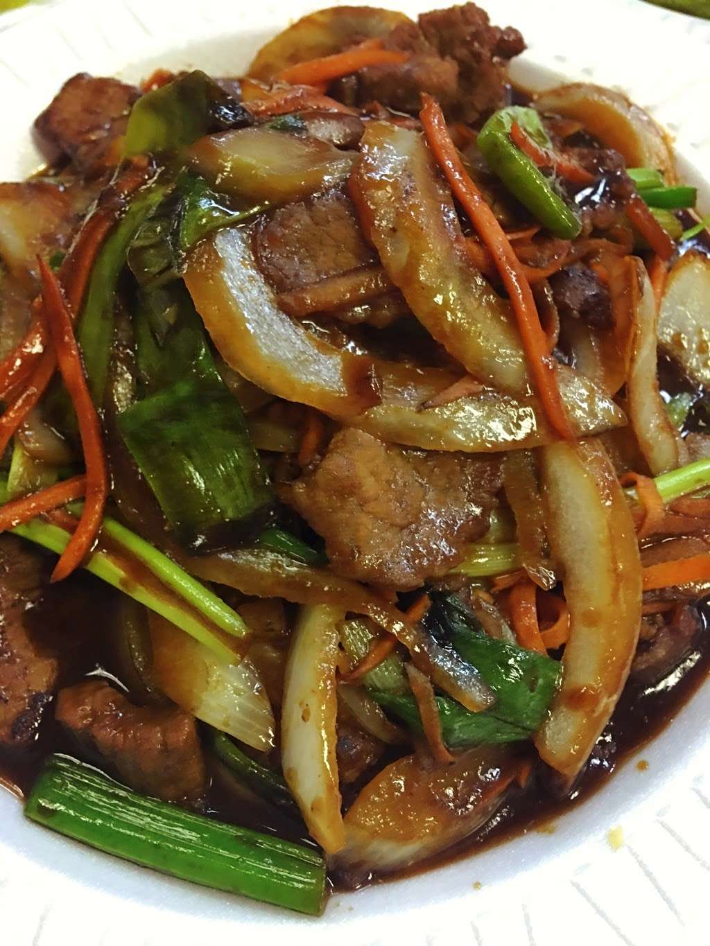 Magic Wok | 1605, 2513 Bagby St, Houston, TX 77006, USA | Phone: (713) 521-7722