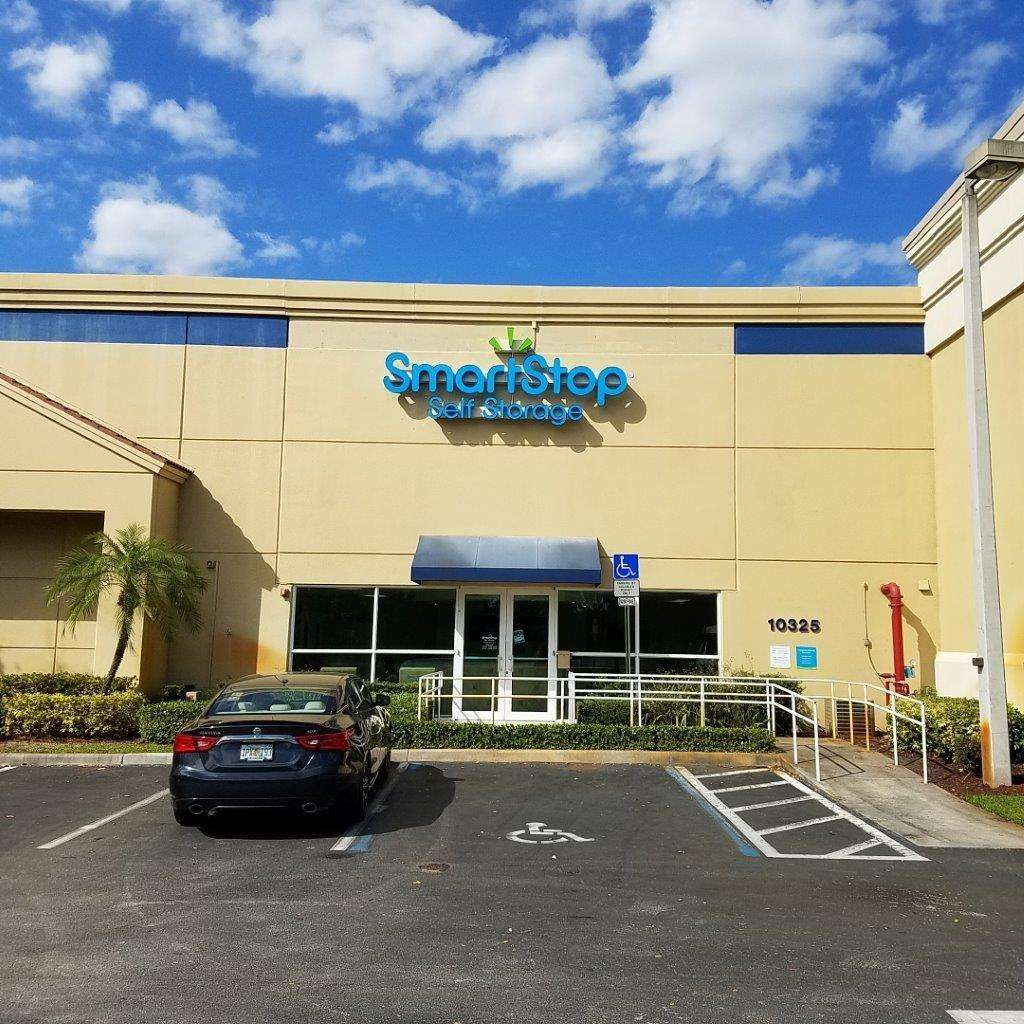 SmartStop Self Storage | 10325 W Broward Blvd, Plantation, FL 33324, USA | Phone: (954) 654-5126