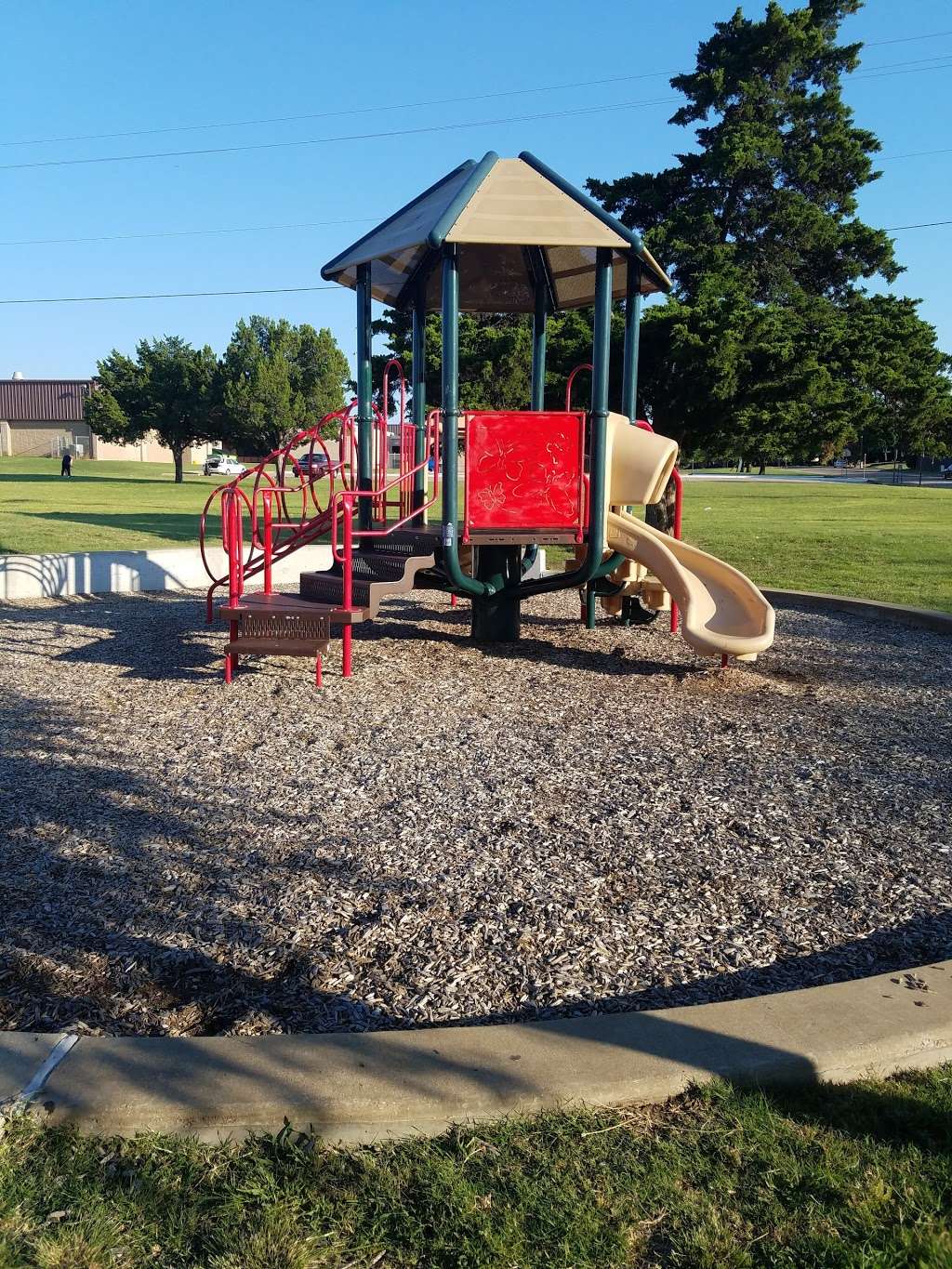 Sugarberry Park Playground | 9100-9150 County View Rd, Dallas, TX 75249