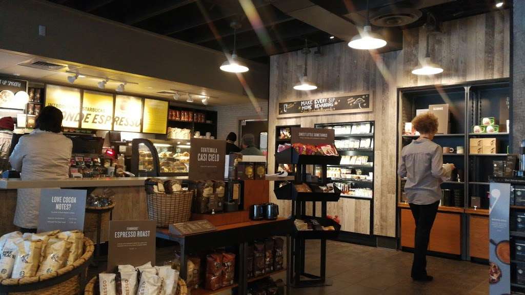 Starbucks | 6365 Columbia Pike, Falls Church, VA 22041, USA | Phone: (703) 354-8969