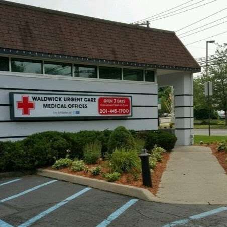 Waldwick Urgent Care and Primary Care an affiliate of High Mount | 71 Crescent Ave, Waldwick, NJ 07463, USA | Phone: (201) 445-1700
