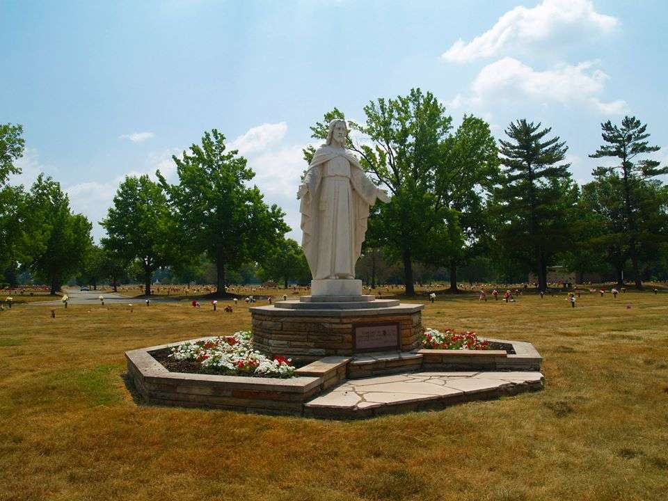 Forest Lawn Memory Gardens & Funeral Home | 1977 S State Rd 135, Greenwood, IN 46143, USA | Phone: (317) 535-9003
