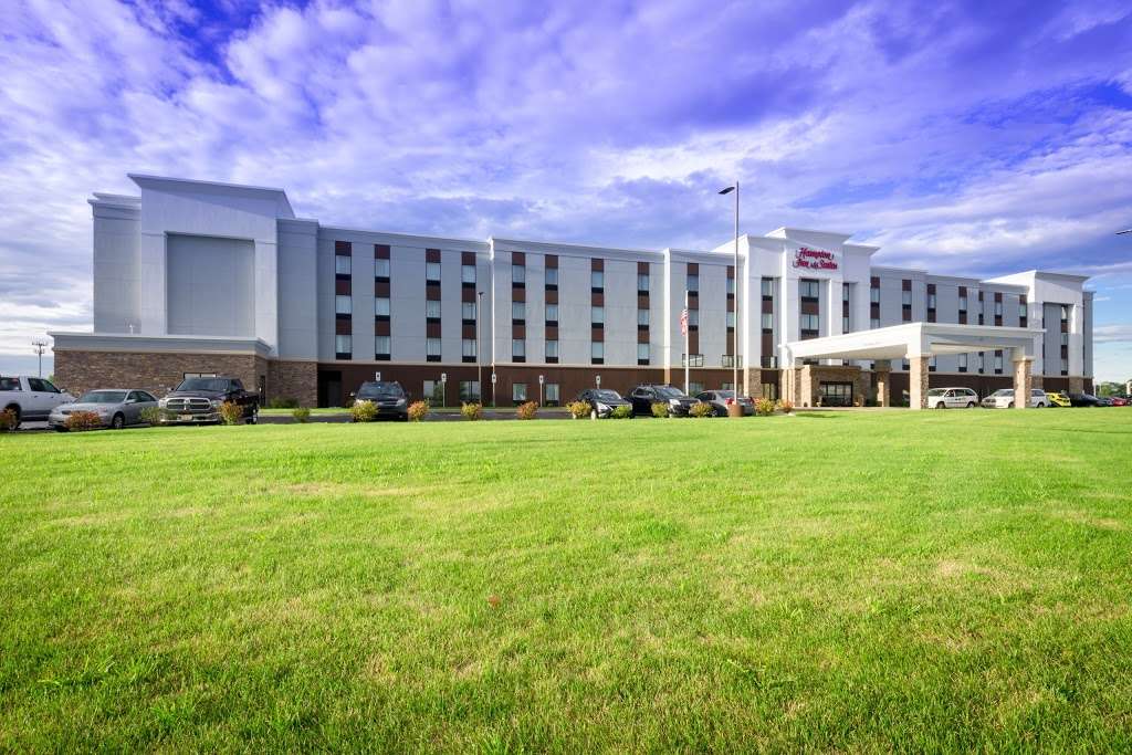 Hampton Inn & Suites Hammond | 2842 Carlson Dr, Hammond, IN 46323 | Phone: (219) 629-8720