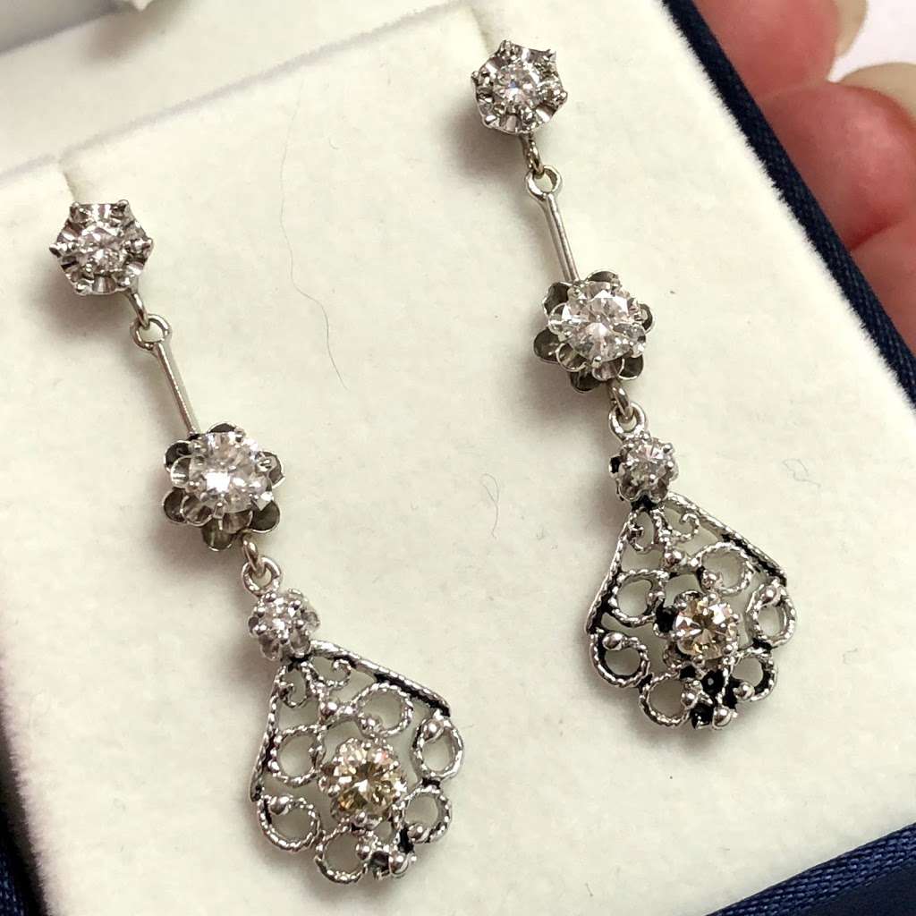 Adeles Jeweled Treasures | 1816 Bayshore Rd, Villas, NJ 08251, USA | Phone: (609) 886-6563