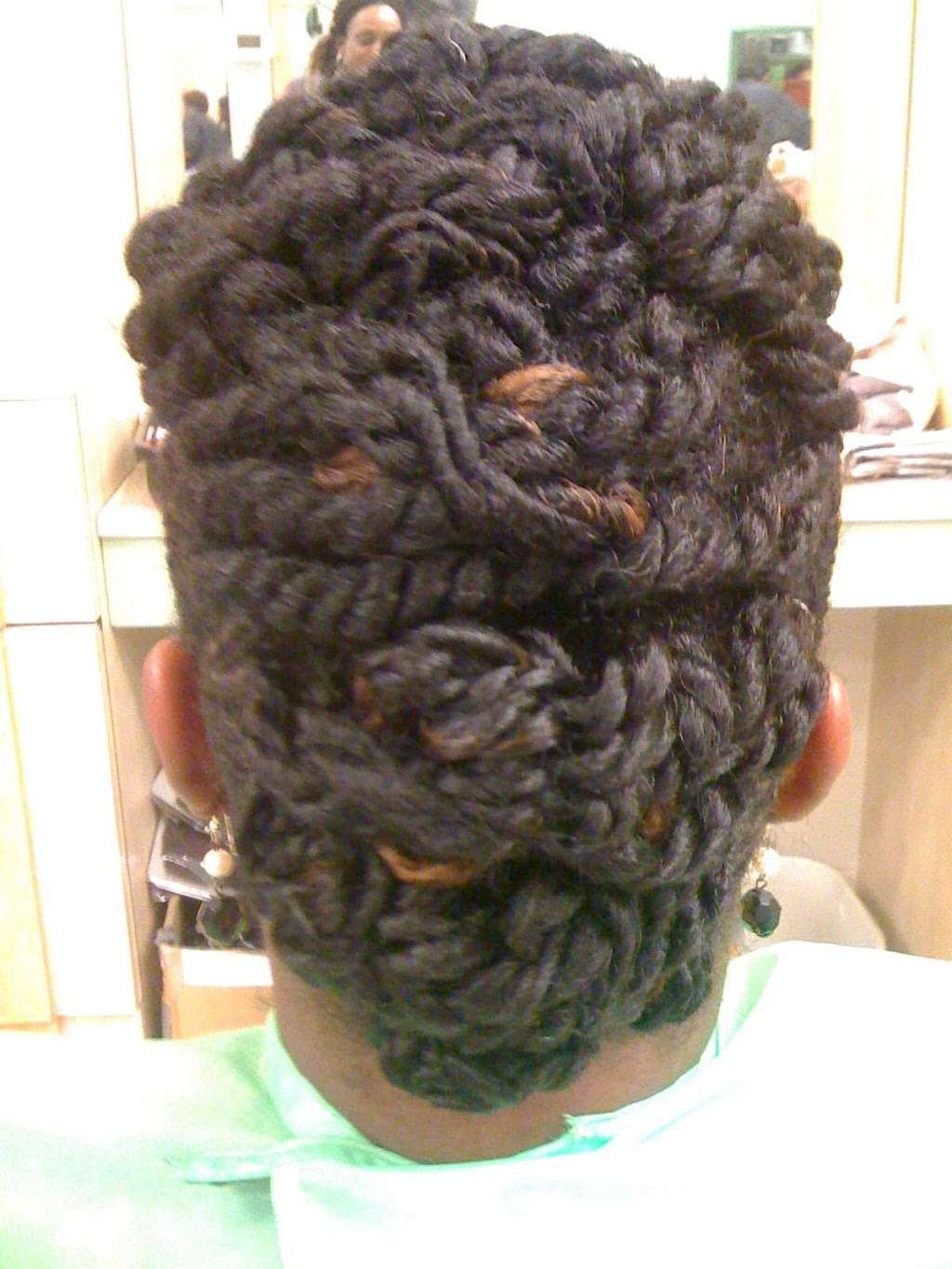 Nelas Nu Hair | 9441 Kings Grant Rd, Laurel, MD 20723 | Phone: (240) 723-5461