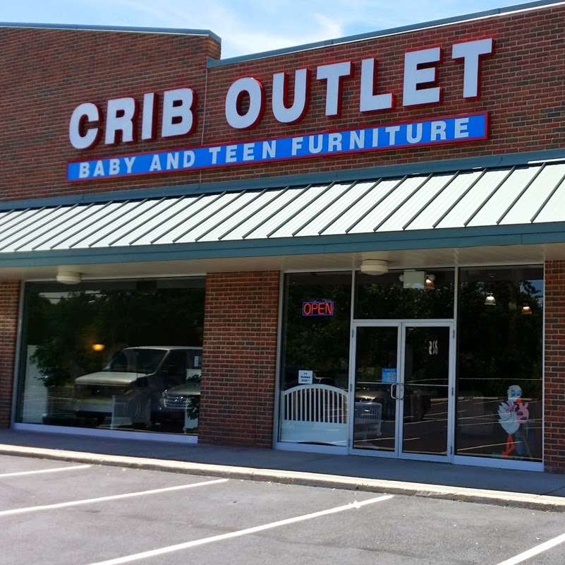 Crib Outlet Inc | 2645 Forest Ave, Staten Island, NY 10303, USA | Phone: (718) 556-2600