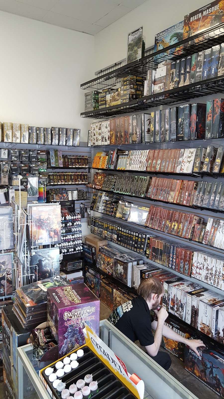 Montags Games | 2817 Miller Ranch Rd #329, Pearland, TX 77584, USA | Phone: (281) 412-4100