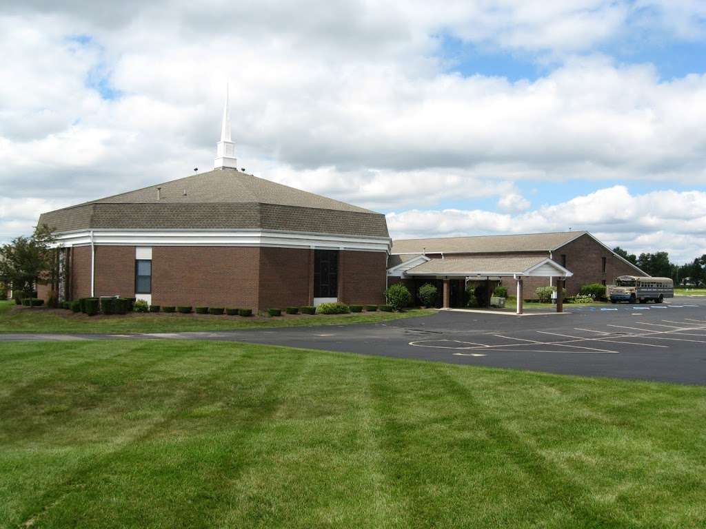 Lighthouse Baptist Church | 6950 E Raymond St, Indianapolis, IN 46239, USA | Phone: (317) 359-4275