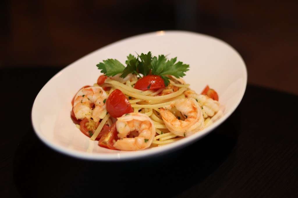 Eccoti Restaurant | 1940 Sandy Hook Rd, Goochland, VA 23063, USA | Phone: (804) 556-0497