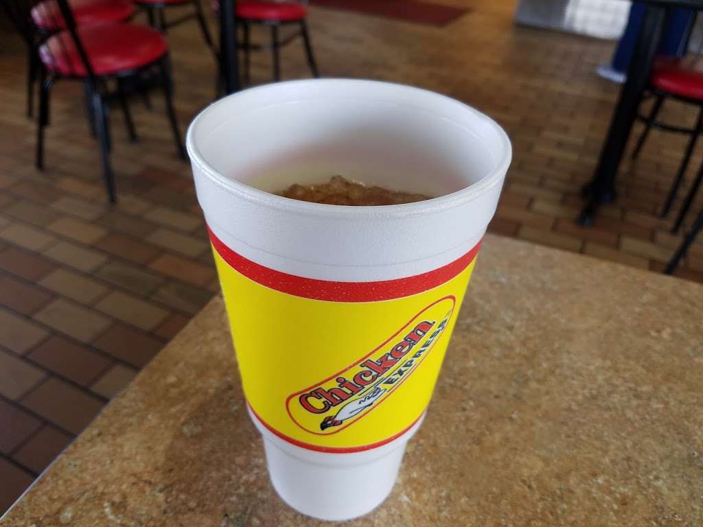 Chicken Express | 7300 Garth Rd, Baytown, TX 77521, USA | Phone: (281) 421-8400