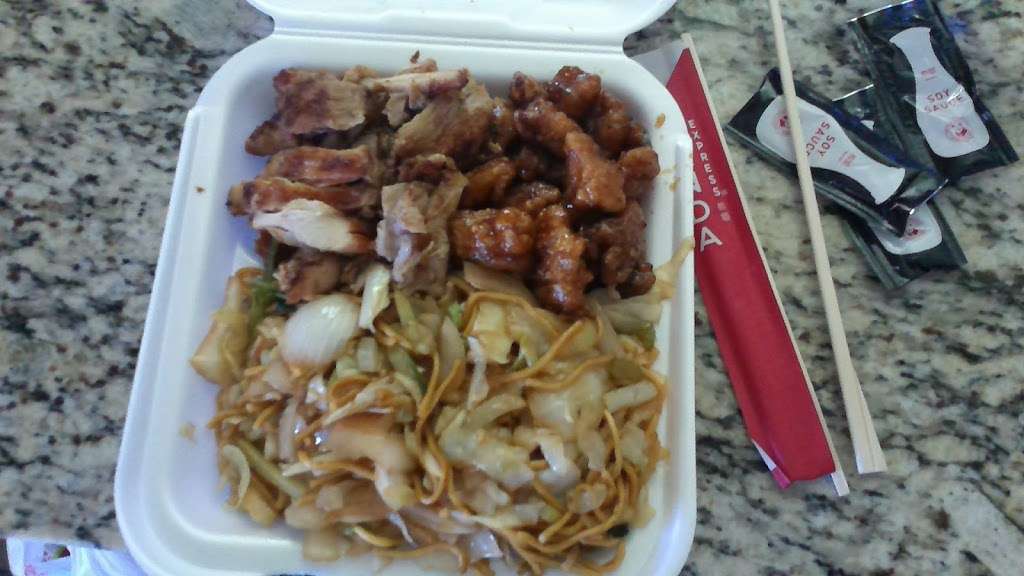 Panda Express | 5738 Walzem Rd, San Antonio, TX 78218, USA | Phone: (210) 637-0316